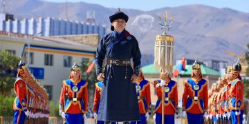Ерөнхийлөгчийн зарлигаар Баян-Өлгий аймгийн нутагт орших Бөхөн уулын энгэрт Их Эзэн Чингис хааны шүтээн хөргийг заллаа
