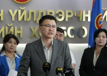 МҮЭХ: Боловсролын салбарын цалинг энэ онд 75 хувиар нэмнэ гэж тохирсон