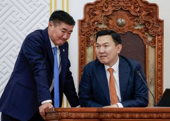 Оюутолгойн ногдол ашгийн мөнгөөр ДЦС-VI болон 10 аймгийн дулааны станц барих агуулгатай хуулийн төслийг Засгийн газар татан авлаа